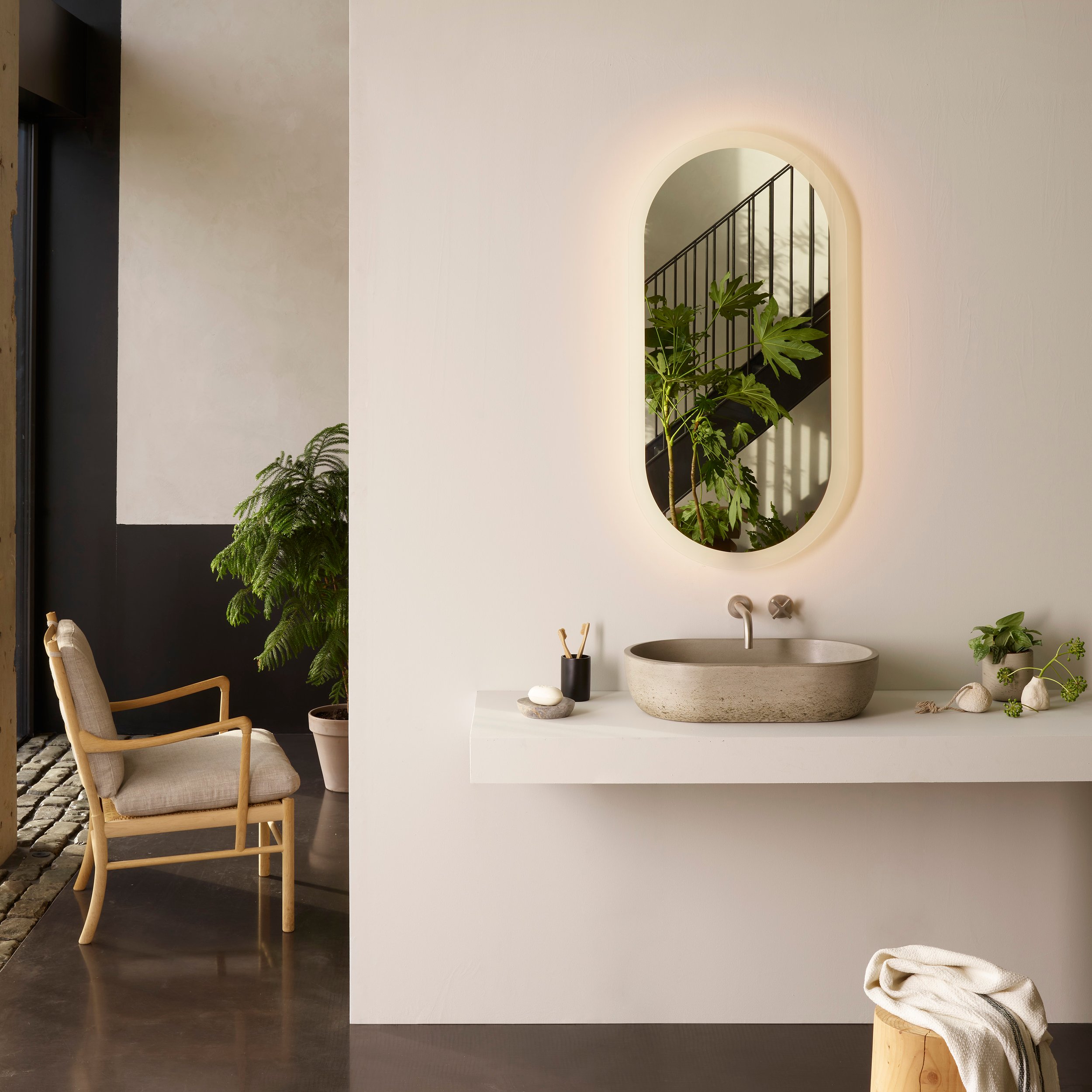 Varenna Stadium 535 2700K 0-10V, Mirror Finish | Astro Lighting
