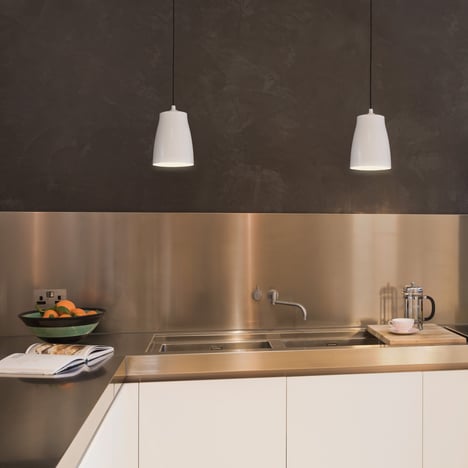 Atelier 150 (1224036) in Matt Black - Insitu Image 2
