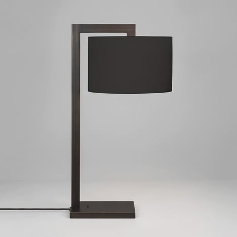 Ravello Table (1222045) in Bronze with Ravello 250 (5016008) in Black Fabric