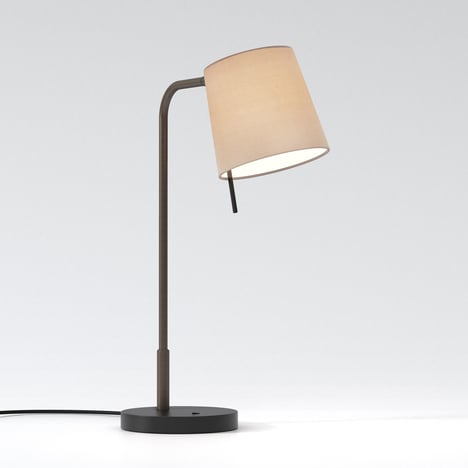 Mitsu Table (1394039) in Bronze with Cone 173 (5018033) in Oyster Fabric