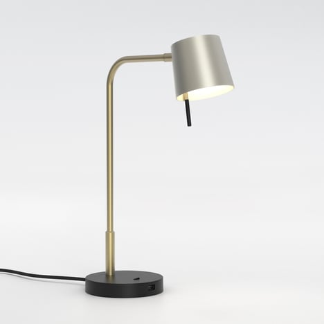 Miura Desk USB (1444016) in Matt Gold with Cone 105 (5018053) in Matt Nickel