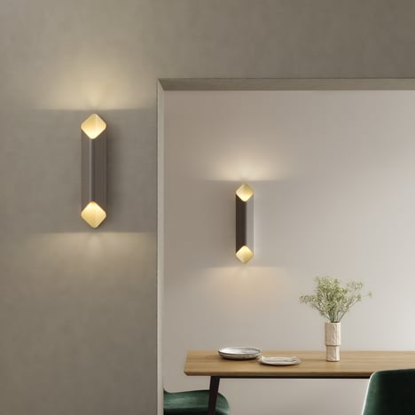 Ako 600 Phase (1481022) in Bronze / Gold - Insitu Image 1