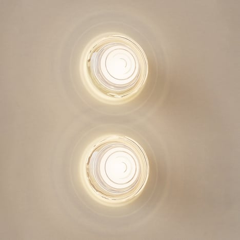 Drop (1523003) in Clear Glass - Insitu Image 3