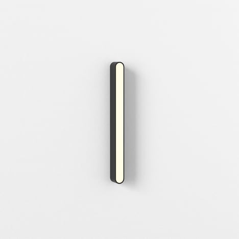 Atticus 600 2700K (1440015) in Matt Black - Product Image 1