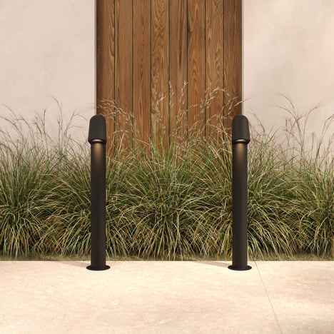 Mast Bollard 700 (1317026) in Textured Black - Insitu Image 1