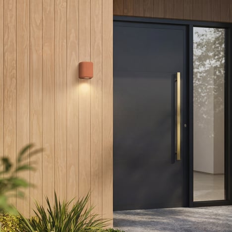 Brixham Wall Single (1513008) in Terracotta Concrete - Insitu Image 4
