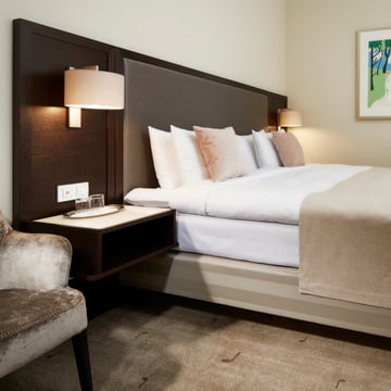 Astro Ravello bedside wall light - Hotel Aria guest room