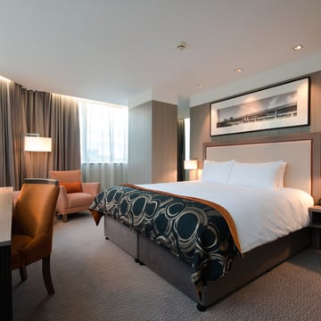 Astro Ravello table light - Guest bedroom, Clayton Hotel Chiswick, UK